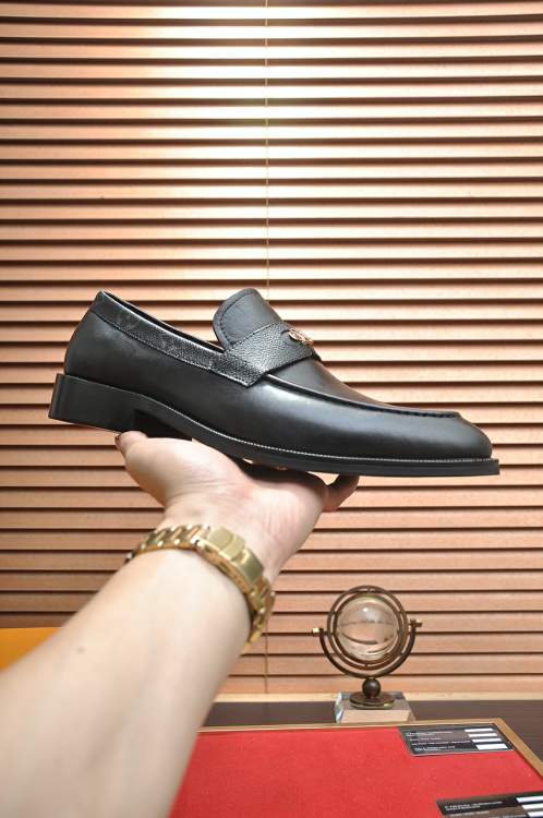 Picture of Louis Vuitton Shoes _SKULVsz38-45hnh022213971